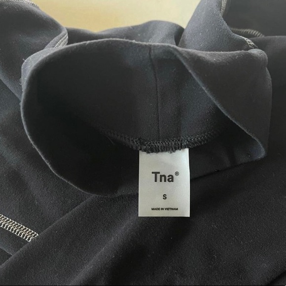 TNA Black Atmosphere Mockneck - Picture 2 of 4